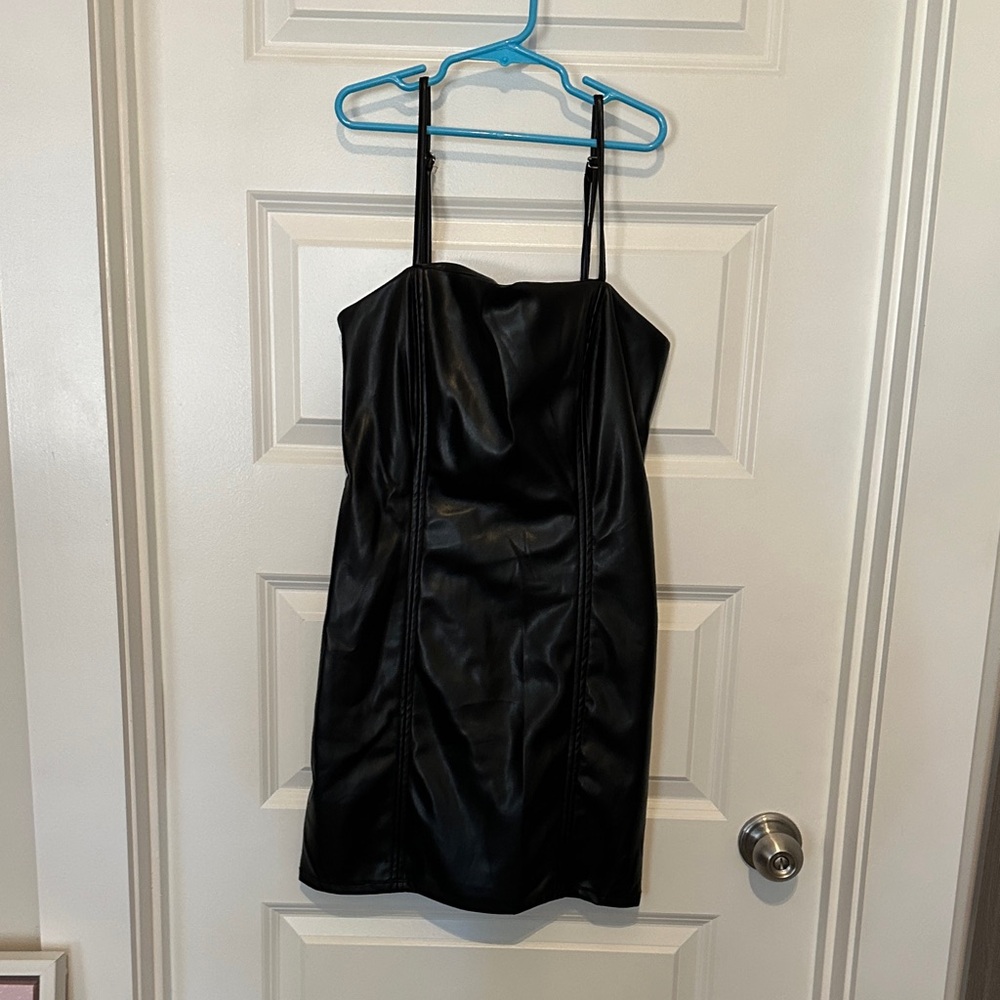 Chic Black Mini Dress